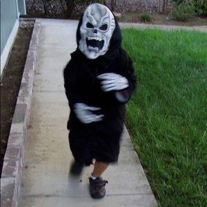 Meet your Posher, Nello